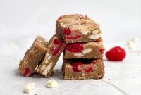 White Chocolate Raspberry Blondies Recipe — Chewy Fruity Bars