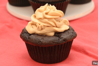 Chocolate Cupcakes with Dulce de Leche Cheesecake Swirl