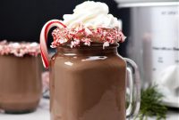 Slow Cooker Candy Cane Hot Chocolate Recipe for Cozy Holidays
