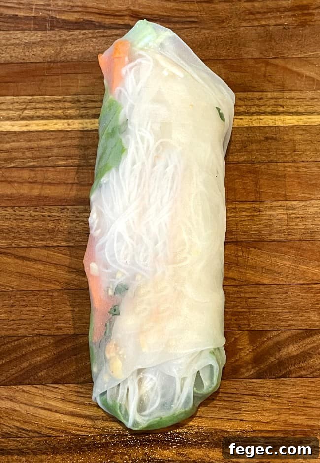 spring roll after rolling
