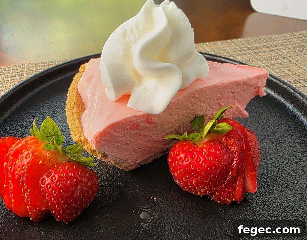 Easy Strawberry Creamsicle Pie