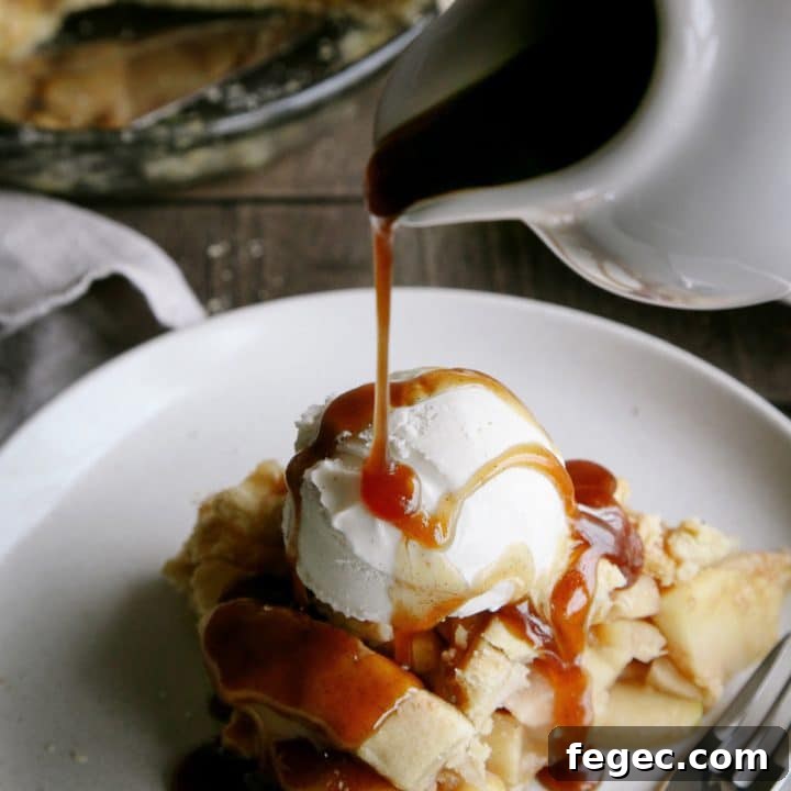 5-Minute Vegan Caramel Sauce (4 ingredients)