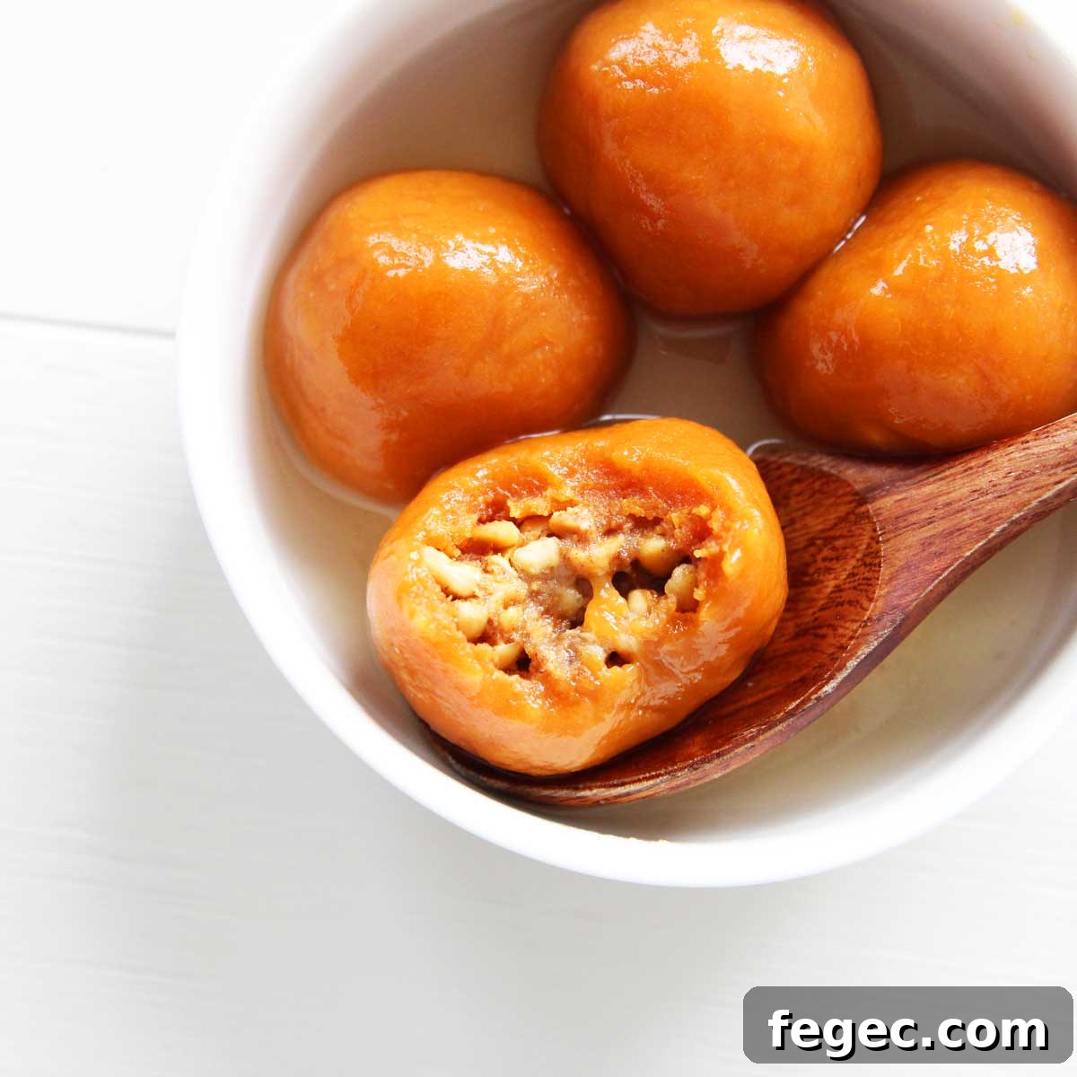Tang Yuan Fillings ideas - pumpkin tang yuan with chopped peanuts fillings