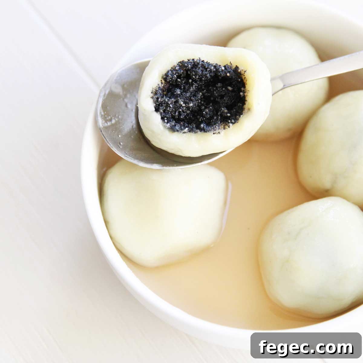 tang yuan fillings idea: black sesame