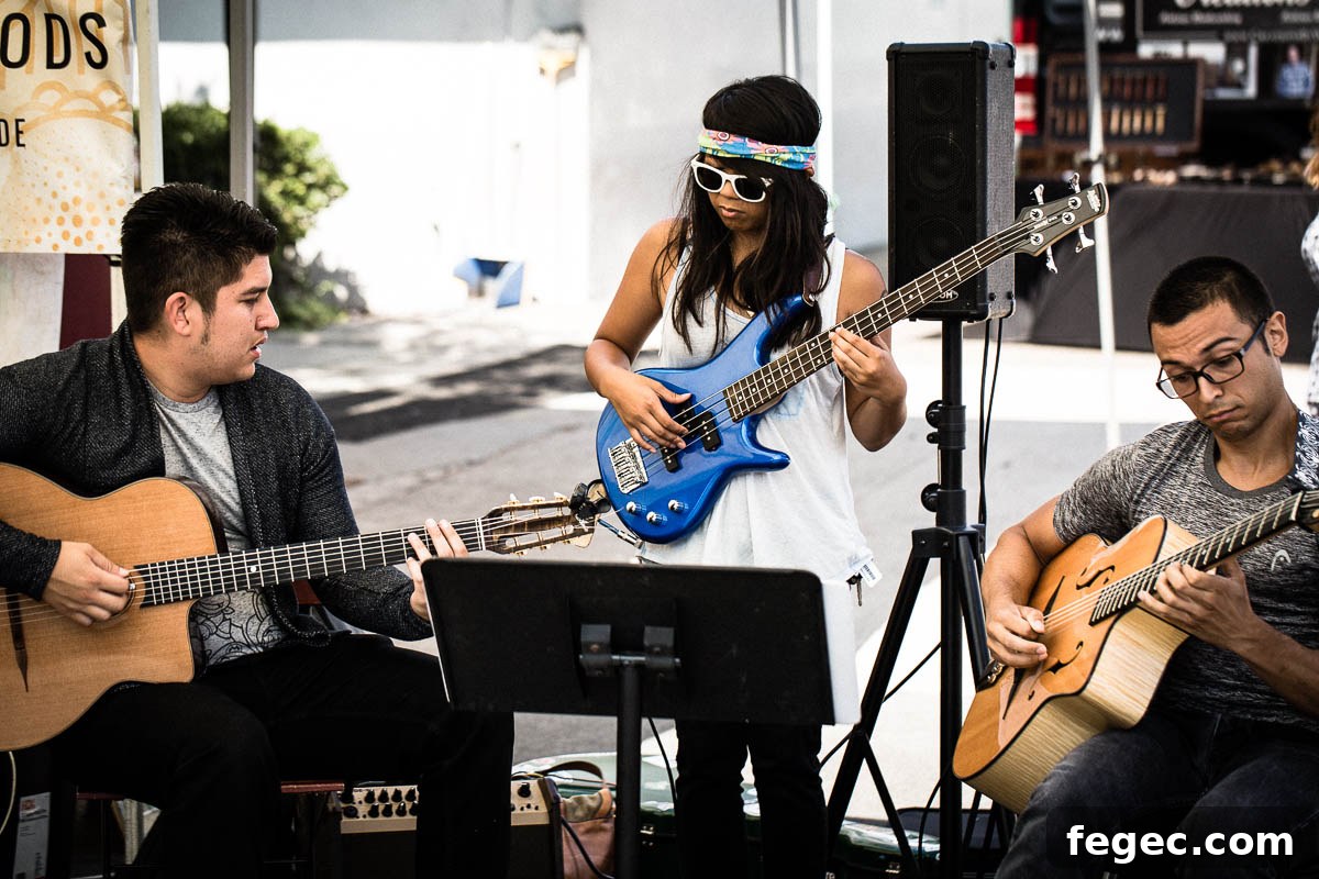 hillcrest farmers market band