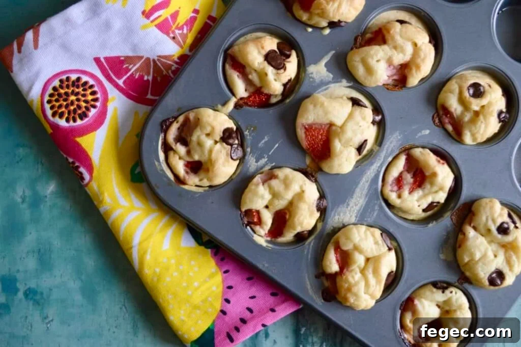 strawberry choc chip mini pancake muffins