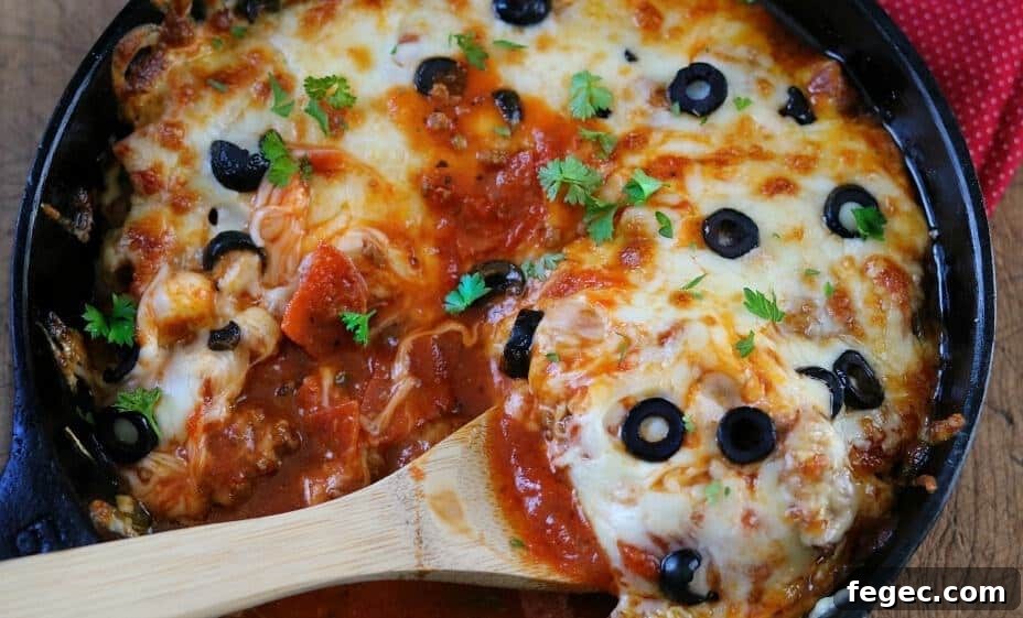 Keto Supreme Pizza Skillet Recipe — Low-Carb One-Pan Pizza 2 keto pizza skillet
