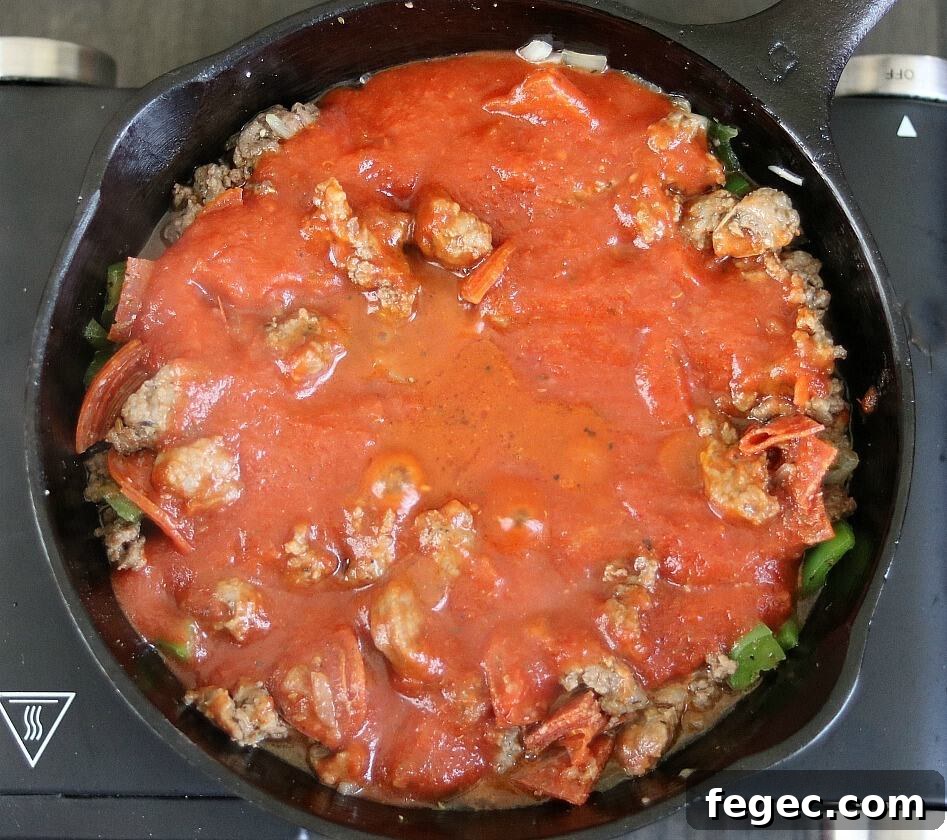 Keto Supreme Pizza Skillet Recipe — Low-Carb One-Pan Pizza 10 keto pizza skillet