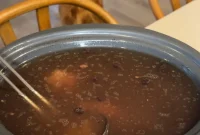 Bone Broth for Dogs: Benefits, Uses, and Homemade Recipe