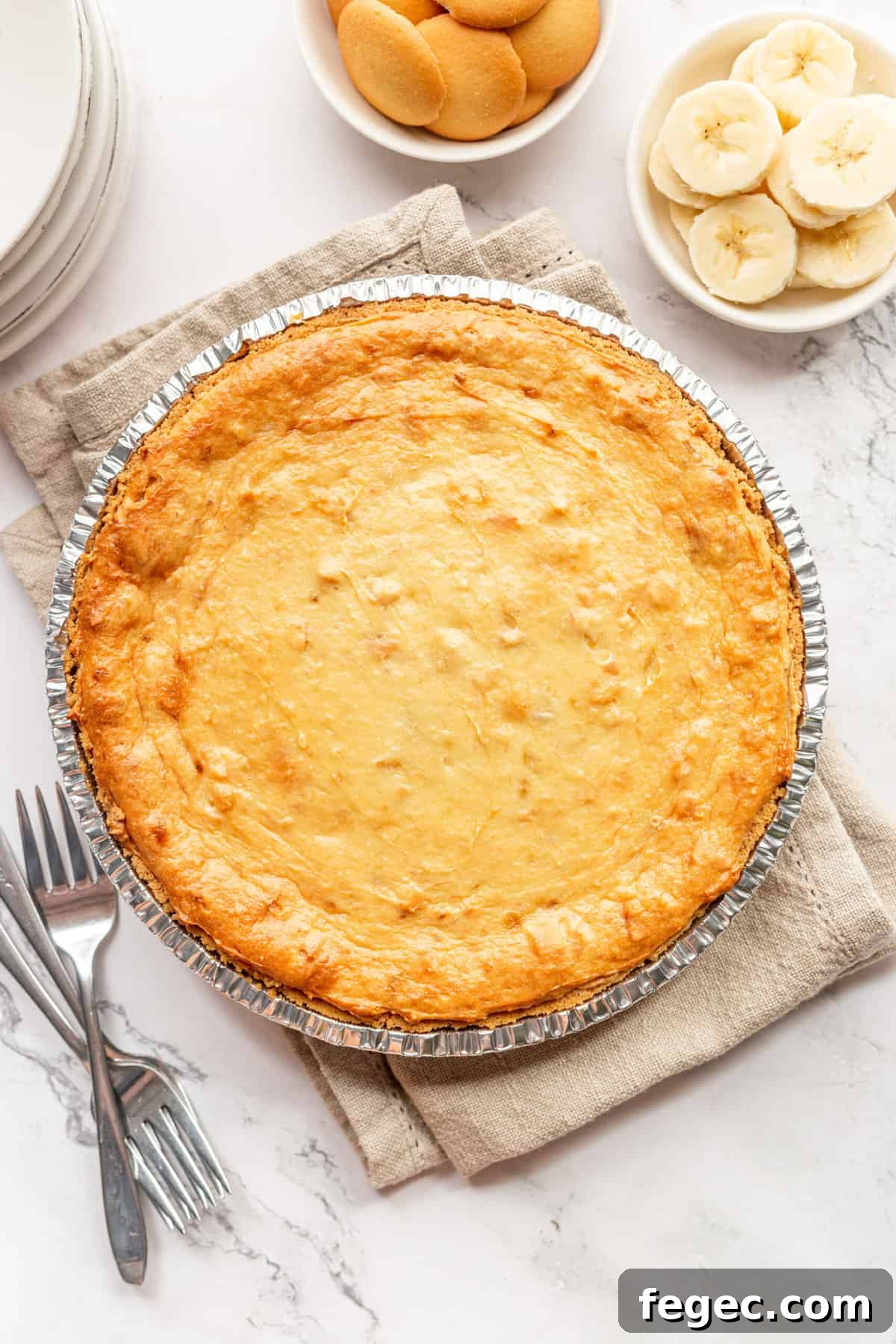 top down image of banana pudding served in a store-bought pie crust